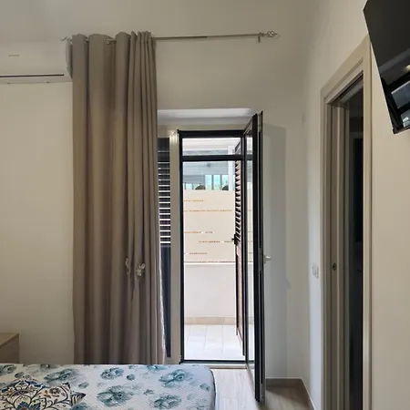 Nonna Catari Аччароли